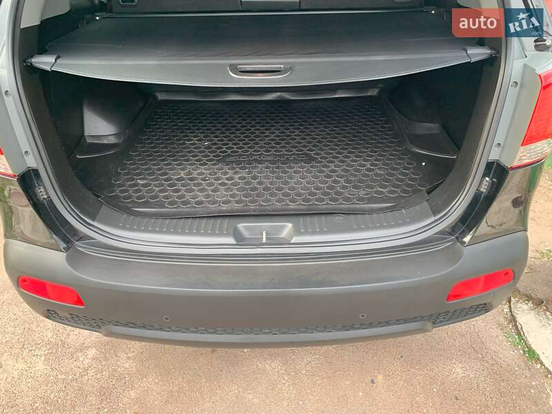 Позашляховик / Кросовер Kia Sorento 2011 в Чернігові