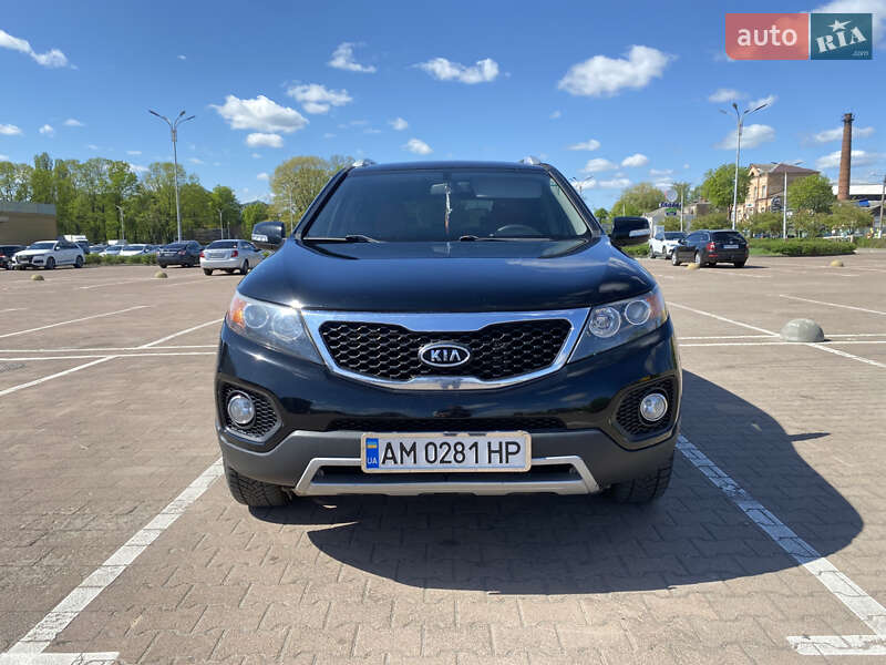 Позашляховик / Кросовер Kia Sorento 2011 в Житомирі