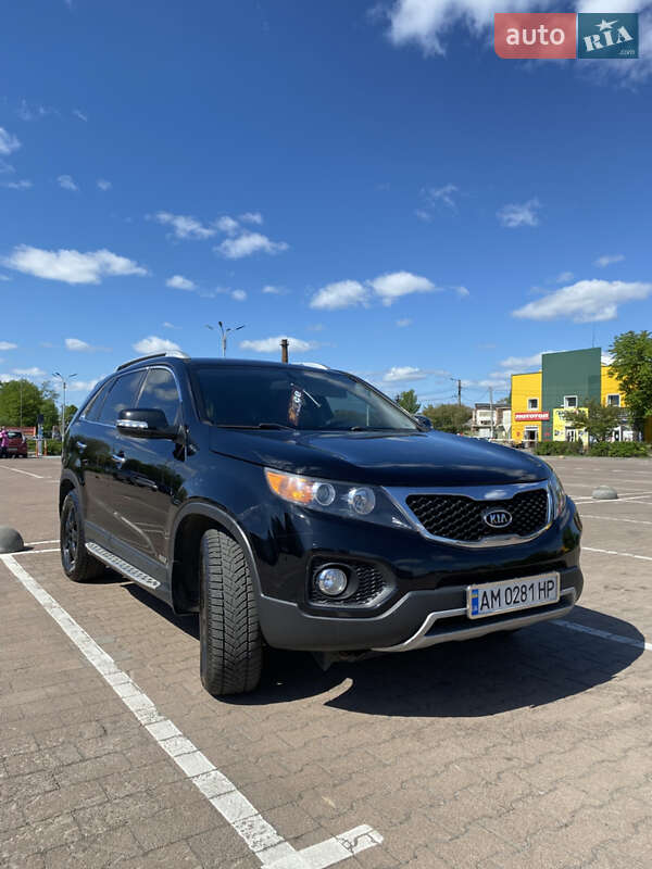 Позашляховик / Кросовер Kia Sorento 2011 в Житомирі