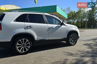 Внедорожник / Кроссовер Kia Sorento 2014 в 