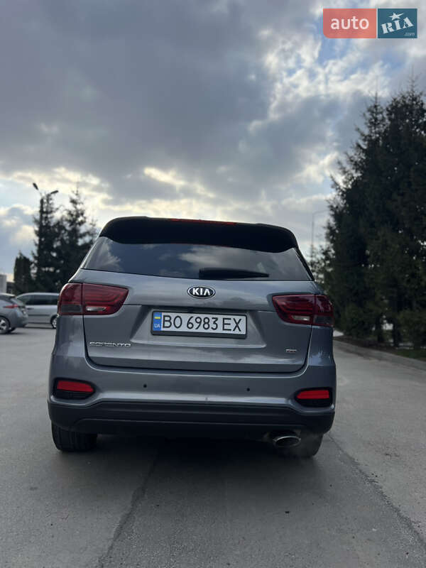 Внедорожник / Кроссовер Kia Sorento 2020 в Тернополе