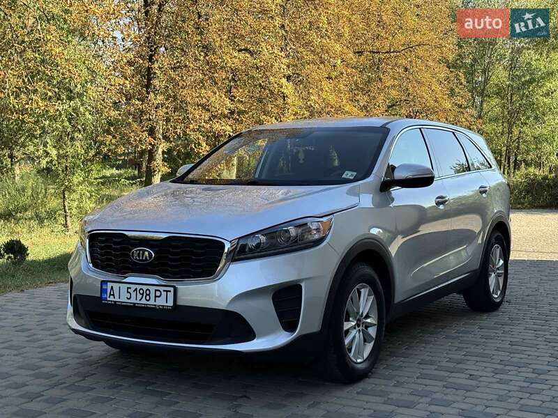 Позашляховик / Кросовер Kia Sorento 2020 в 