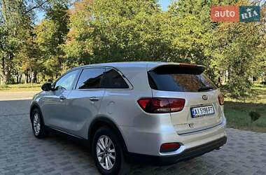 Позашляховик / Кросовер Kia Sorento 2020 в 