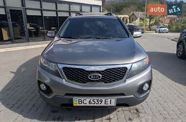 Позашляховик / Кросовер Kia Sorento 2011 в 
