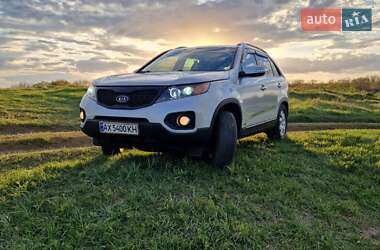 Позашляховик / Кросовер Kia Sorento 2013 в 