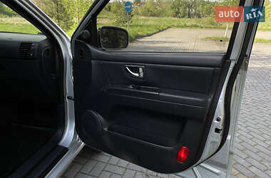 Позашляховик / Кросовер Kia Sorento 2007 в 