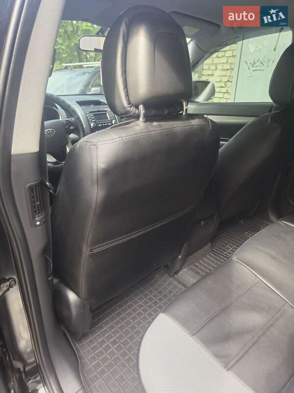 Внедорожник / Кроссовер Kia Sorento 2011 в Львове