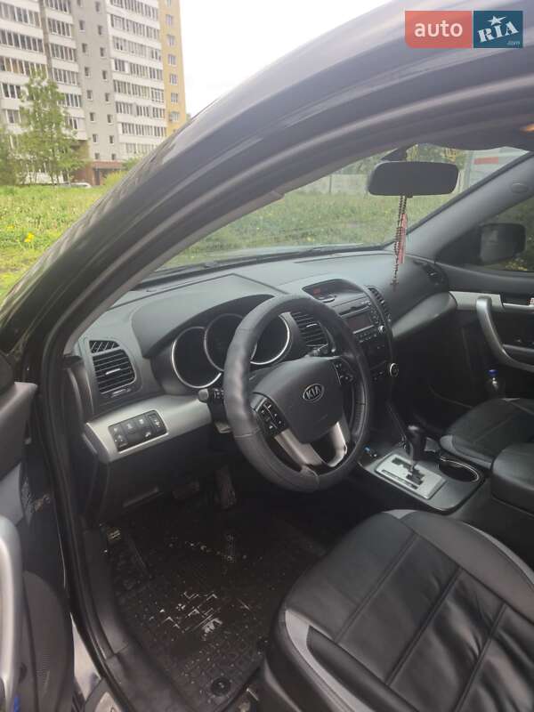 Внедорожник / Кроссовер Kia Sorento 2011 в Львове