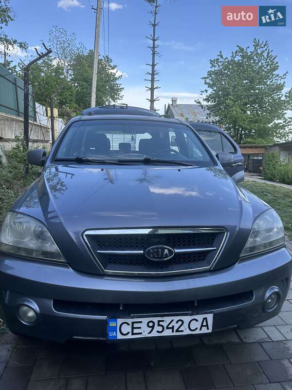 Внедорожник / Кроссовер Kia Sorento 2003 в 