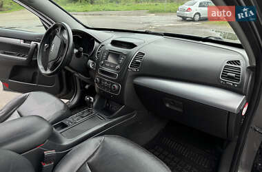 Внедорожник / Кроссовер Kia Sorento 2013 в 