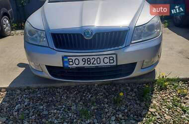 Позашляховик / Кросовер Kia Sorento 2004 в  фото 6 Позашляховик / Кросовер Kia Sorento 2004 в