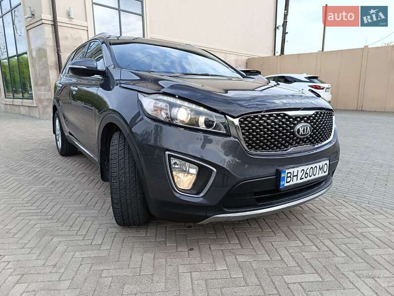 Внедорожник / Кроссовер Kia Sorento 2015 в Николаеве