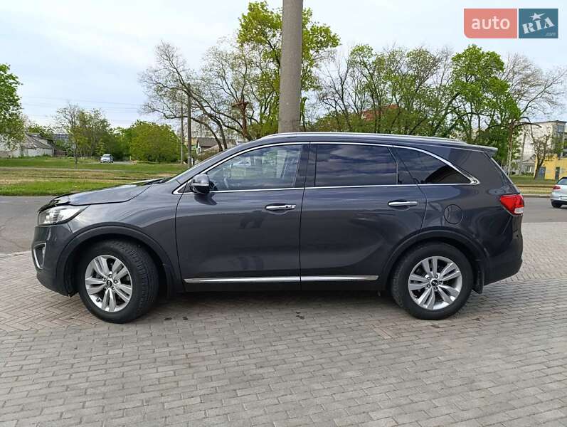 Внедорожник / Кроссовер Kia Sorento 2015 в Николаеве