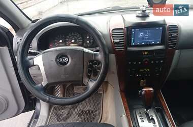 Позашляховик / Кросовер Kia Sorento 2004 в 