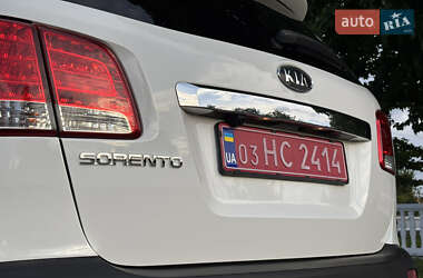 Внедорожник / Кроссовер Kia Sorento 2011 в 
