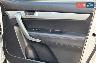 Внедорожник / Кроссовер Kia Sorento 2011 в 