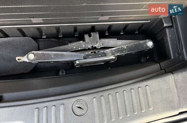 Внедорожник / Кроссовер Kia Sorento 2011 в 