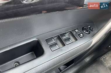 Внедорожник / Кроссовер Kia Sorento 2013 в 