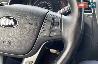 Внедорожник / Кроссовер Kia Sorento 2013 в 
