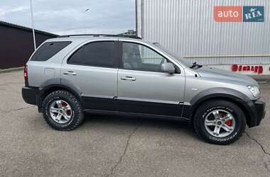 Позашляховик / Кросовер Kia Sorento 2005 в 