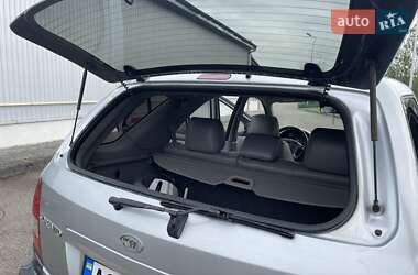 Позашляховик / Кросовер Kia Sorento 2005 в 