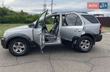 Позашляховик / Кросовер Kia Sorento 2005 в 