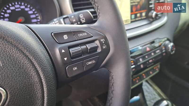 Внедорожник / Кроссовер Kia Sorento 2015 в Киеве фото 117 Внедорожник / Кроссовер Kia Sorento 2015 в Киеве