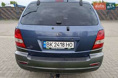 Внедорожник / Кроссовер Kia Sorento 2003 в 