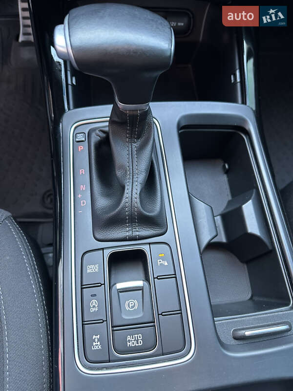Внедорожник / Кроссовер Kia Sorento 2019 в Днепре