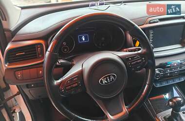 Внедорожник / Кроссовер Kia Sorento 2016 в 