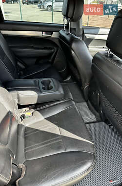 Позашляховик / Кросовер Kia Sorento 2011 в 