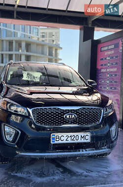 Позашляховик / Кросовер Kia Sorento 2015 в Львові