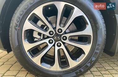 Внедорожник / Кроссовер Kia Sorento 2019 в 