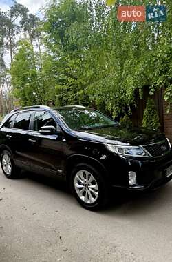 Внедорожник / Кроссовер Kia Sorento 2014 в 