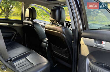 Позашляховик / Кросовер Kia Sorento 2012 в 