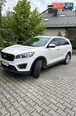Позашляховик / Кросовер Kia Sorento 2016 в Чернівцях