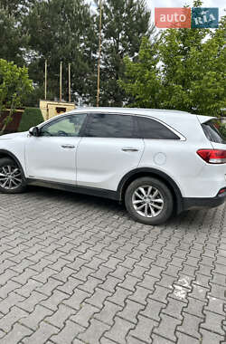 Внедорожник / Кроссовер Kia Sorento 2016 в 