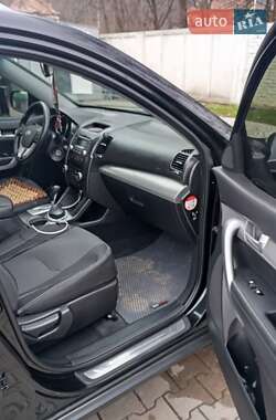 Позашляховик / Кросовер Kia Sorento 2009 в 