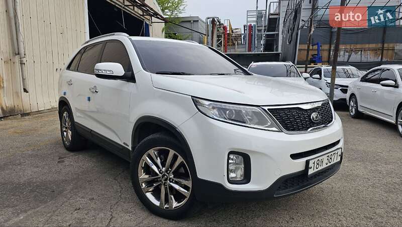 Внедорожник / Кроссовер Kia Sorento 2013 в 