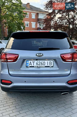 Внедорожник / Кроссовер Kia Sorento 2020 в 