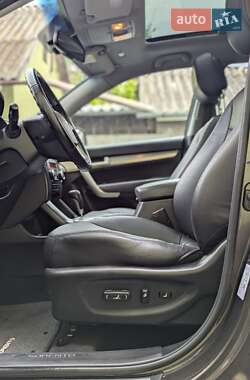 Внедорожник / Кроссовер Kia Sorento 2010 в 