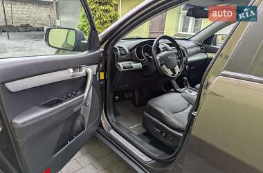 Внедорожник / Кроссовер Kia Sorento 2010 в 