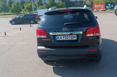 Внедорожник / Кроссовер Kia Sorento 2012 в 