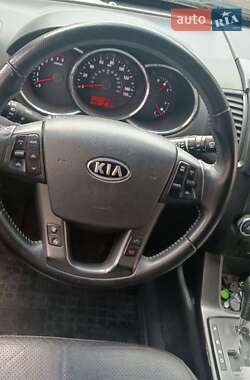 Внедорожник / Кроссовер Kia Sorento 2012 в 