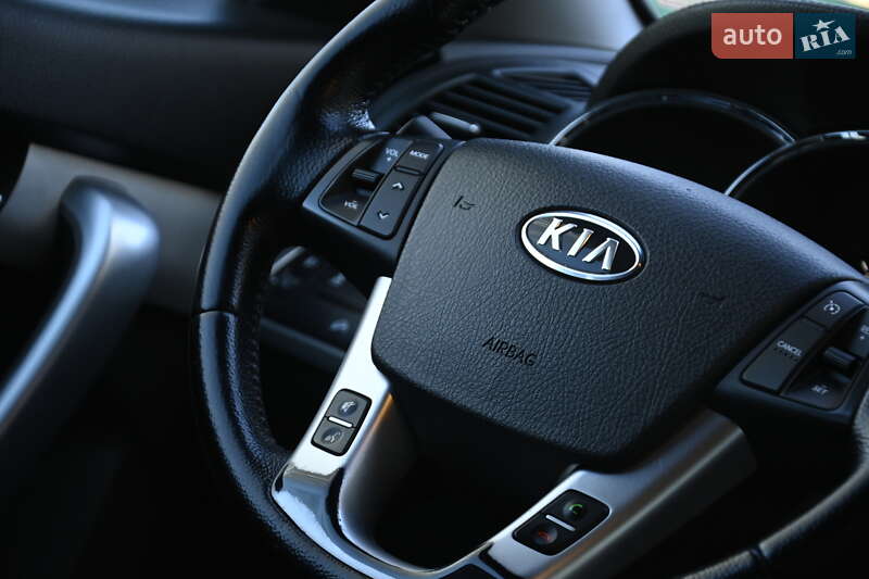 Позашляховик / Кросовер Kia Sorento 2010 в Бердичеві