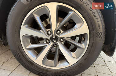 Внедорожник / Кроссовер Kia Sorento 2018 в 