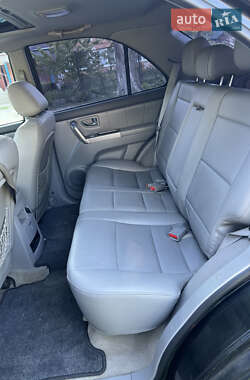 Позашляховик / Кросовер Kia Sorento 2006 в 