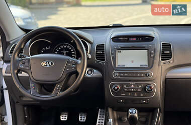 Внедорожник / Кроссовер Kia Sorento 2013 в 