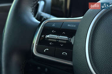 Внедорожник / Кроссовер Kia Sorento 2020 в 