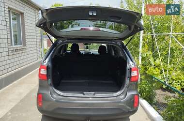 Позашляховик / Кросовер Kia Sorento 2014 в 